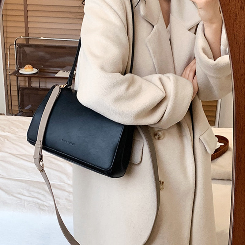 Messenger Bag for Women Business Office Briefcases Ladies Academic Satchel Bags Casual Crossbody Bags Tablet Shoulder Bag