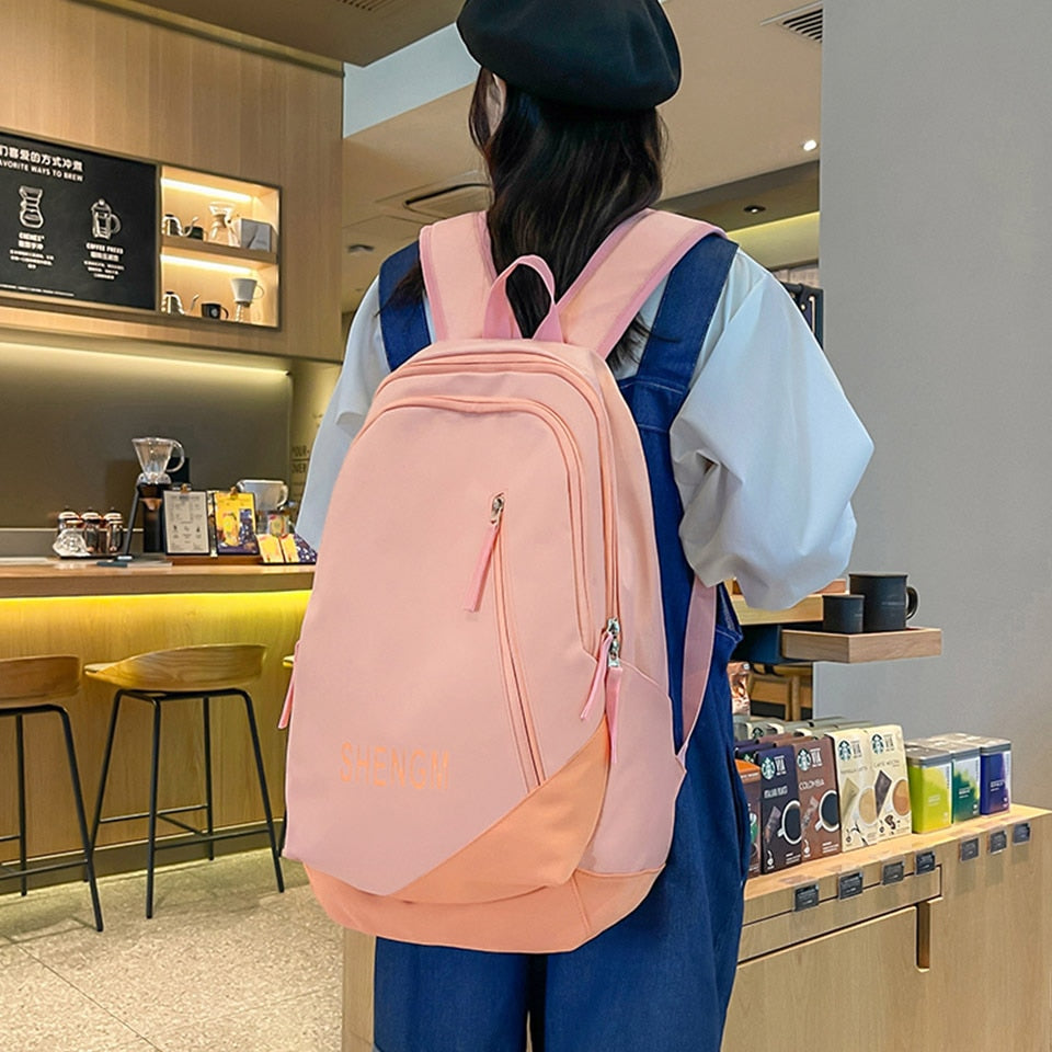 Korean Version Of The Fashion Female Student Computer Backpack Ultra-Light Large-Capacity 50 L Mountaineering Travel Backpack
