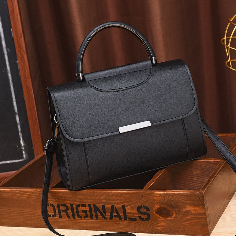 Autumn New Ladies Small Square Bag Fashion Single Shoulder Messenger Bag Europe And The United States Retro Portable Tide Bag
