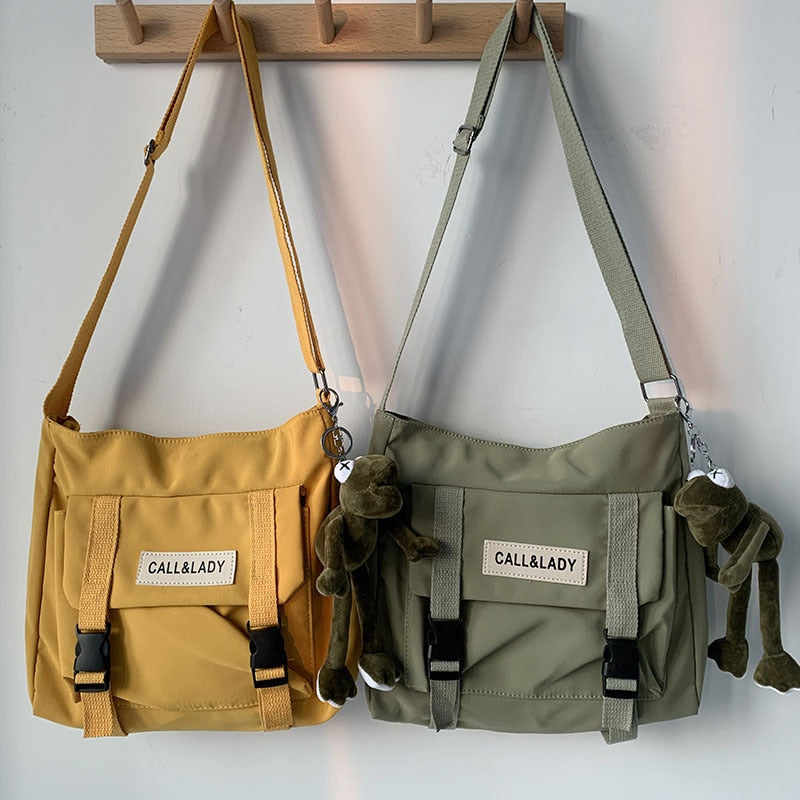 Young Women Large Capacity Of The Single Shoulder Bag Pack Waterproof Pure Color Messenger Bag Of Inclined Students Pack