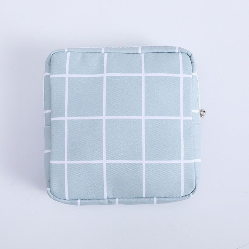 1PCS Women Cosmetic Bag Case Necessary Cute Travel Organizer Fashion Girl Lipstick Sanitary Pads Toiletry Bags Makeup Pouch