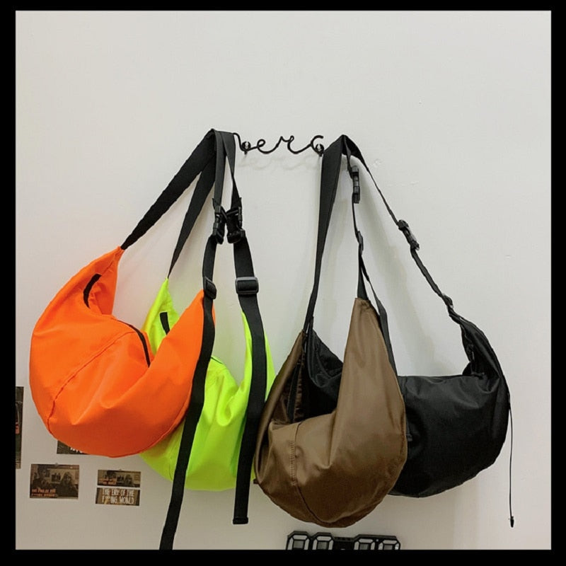 Men's and women's shoulder bag leisure student bag high quality Oxford women's crossbody bag waterproof outdoor fitness bag