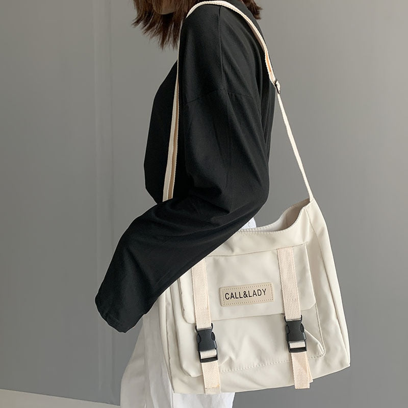Young Women Large Capacity Of The Single Shoulder Bag Pack Waterproof Pure Color Messenger Bag Of Inclined Students Pack