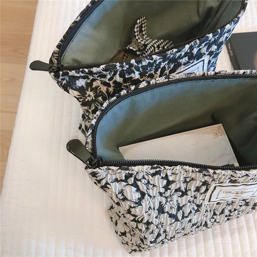 1Pcs Floral Cosmetic Bag Case Cotton Fabric Makeup Organizer Women Girl Necesserie Beauty Storage Case Large Travel Toiletry Bag