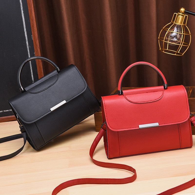 Autumn New Ladies Small Square Bag Fashion Single Shoulder Messenger Bag Europe And The United States Retro Portable Tide Bag