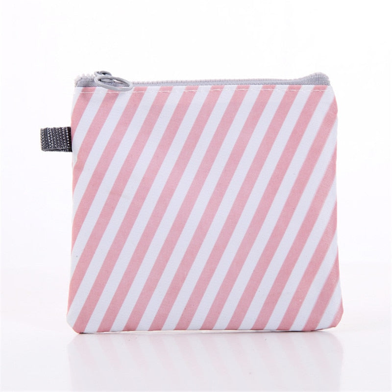 1PCS Women Cosmetic Bag Case Necessary Cute Travel Organizer Fashion Girl Lipstick Sanitary Pads Toiletry Bags Makeup Pouch