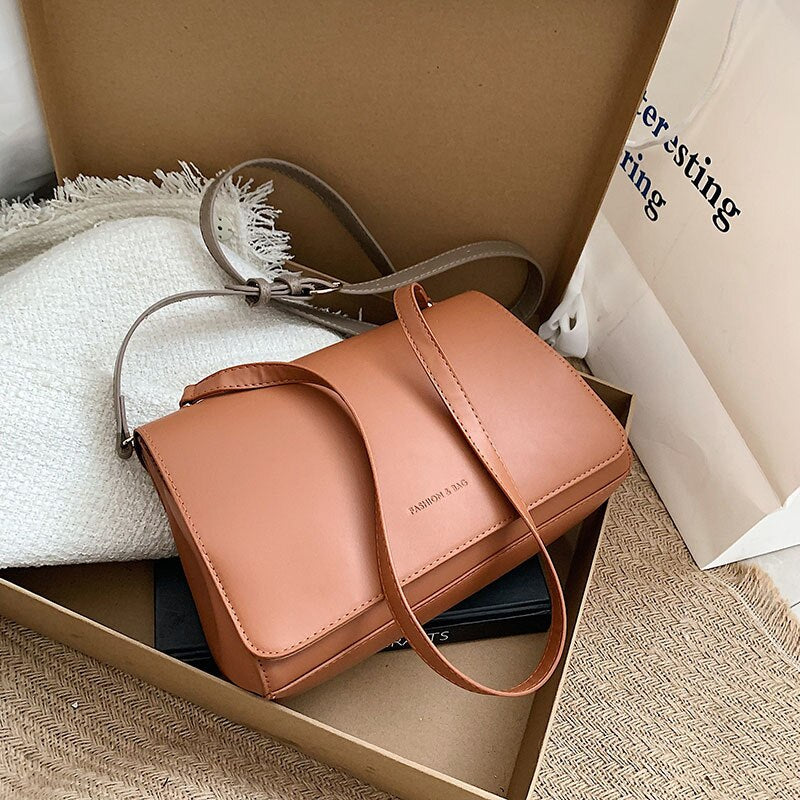 Messenger Bag for Women Business Office Briefcases Ladies Academic Satchel Bags Casual Crossbody Bags Tablet Shoulder Bag
