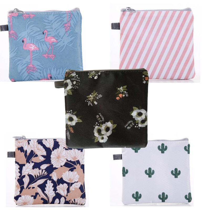 1PCS Women Cosmetic Bag Case Necessary Cute Travel Organizer Fashion Girl Lipstick Sanitary Pads Toiletry Bags Makeup Pouch