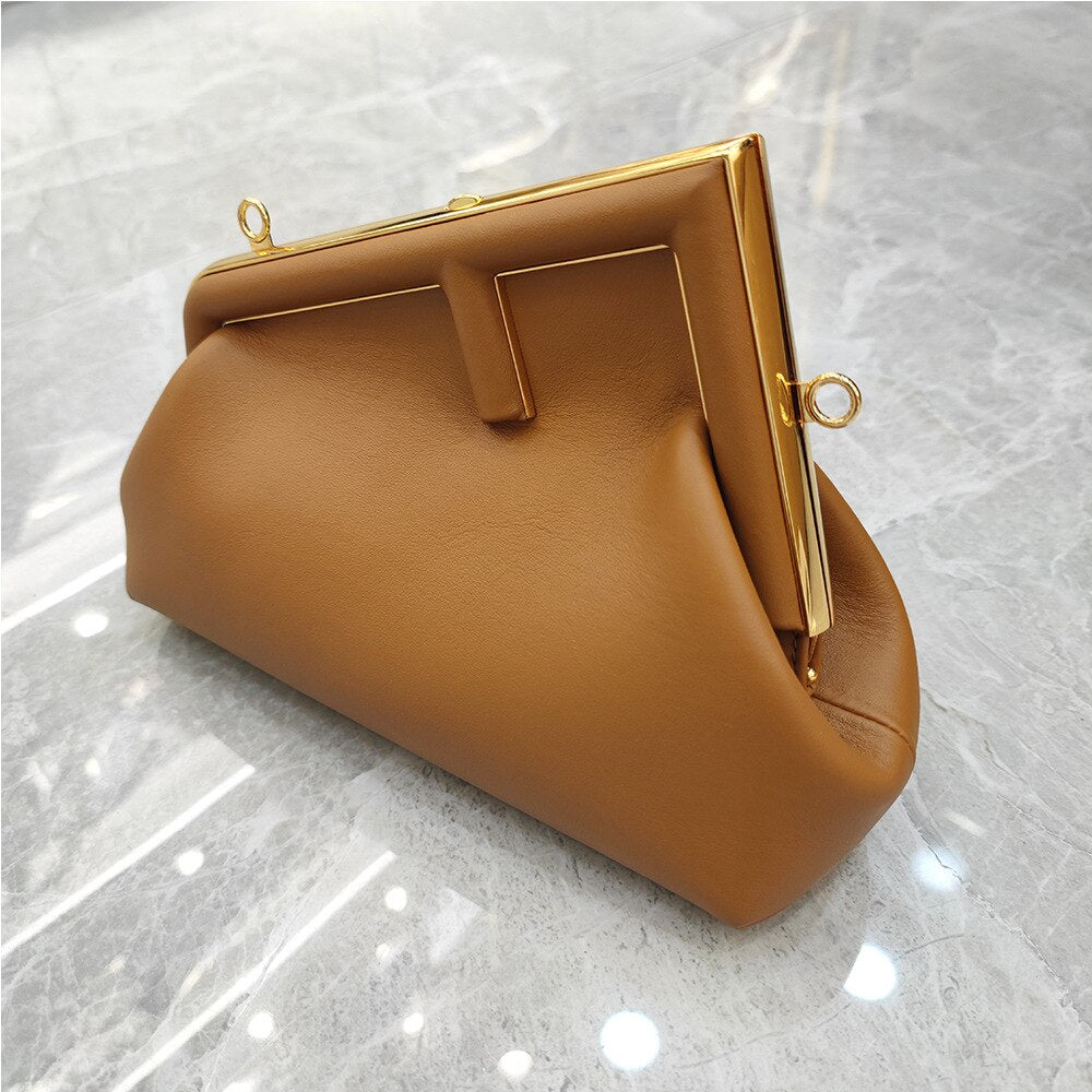 New Female Brand Design Genuine Cowhide Leather Clip Handbag Chain Messenger Bag Clip Clutches Lipstick Mini Bag Women Bag