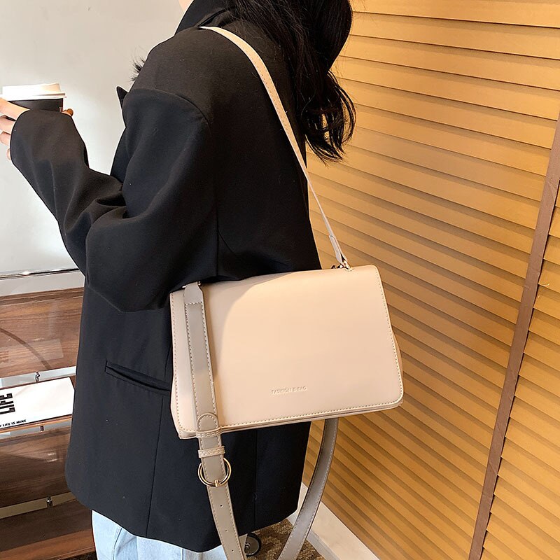 Messenger Bag for Women Business Office Briefcases Ladies Academic Satchel Bags Casual Crossbody Bags Tablet Shoulder Bag