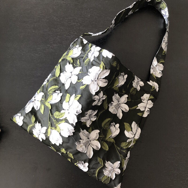 Shoulder Bag Handbag Jacquard Bag Black Vintage French Gardenia Embossed Jacquard Right Angle Underarm Bag