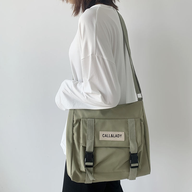 Young Women Large Capacity Of The Single Shoulder Bag Pack Waterproof Pure Color Messenger Bag Of Inclined Students Pack