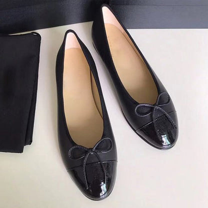 xiangtuibao   New Breathable Flats Luxury Designer Leather Shoes Big size women's shoes 35-42 Elegant Comfortable Lady Work Party Shoes