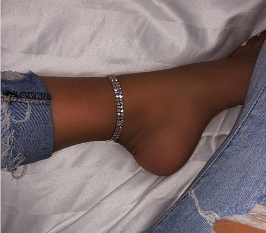 2025 ins New new diamond-encrusted anklet with two rows of diamonds, simple flash diamond ankle chain, small diamond foot jewelry 0153