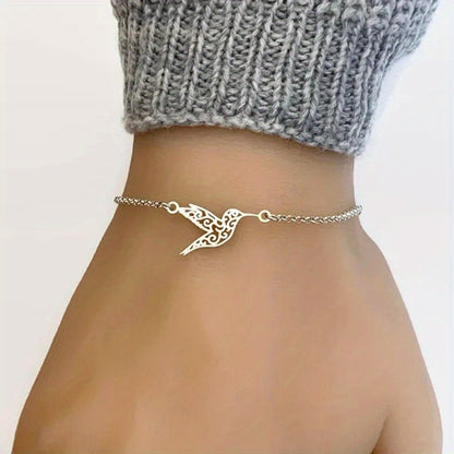 Dazzling Stainless Steel Hummingbird Bracelet - A Stylish & Versatile Unisex Accessory for Men & Women, Perfectly Adjustable for Any Occasion