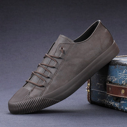 YITU Luxury Low top Men Vulcanize Shoes Autumn New Leather Casual Shoes Korean Breathable Black lace-up Sneaker Shoes
