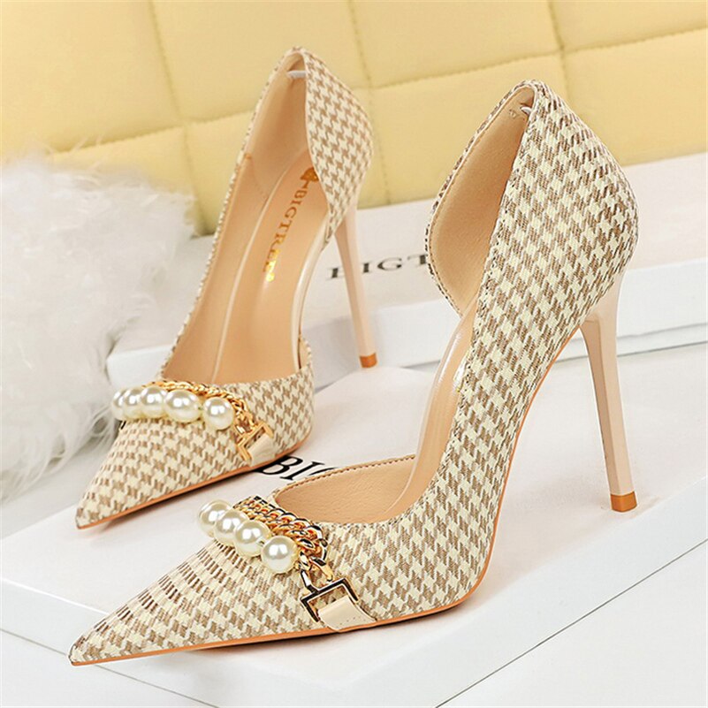 xiangtuibao Women 7.5cm 9.5cm High Heels Plaid Pumps Pointed Toe Wedding Bridal Middle Low Heels Lady Pearl Scarpins Event Stripper Shoes
