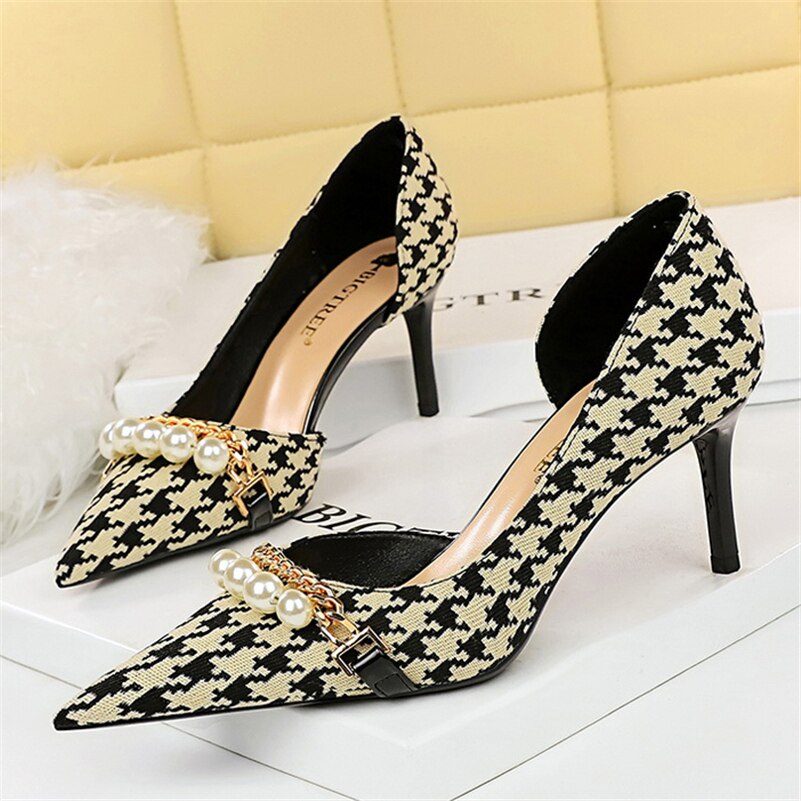 xiangtuibao Women 7.5cm 9.5cm High Heels Plaid Pumps Pointed Toe Wedding Bridal Middle Low Heels Lady Pearl Scarpins Event Stripper Shoes