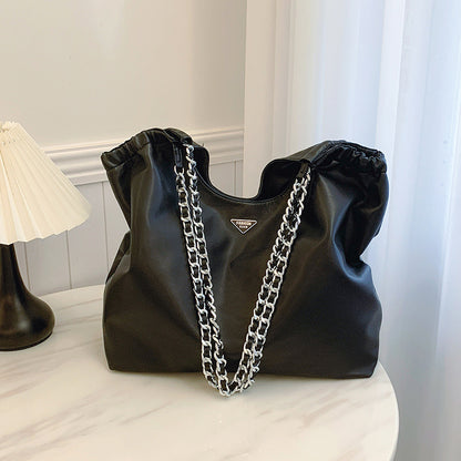 2025 Tote bag popular autumn new soft leather women's bag high-end sense large-capacity casual shoulder bag textured commuter bag