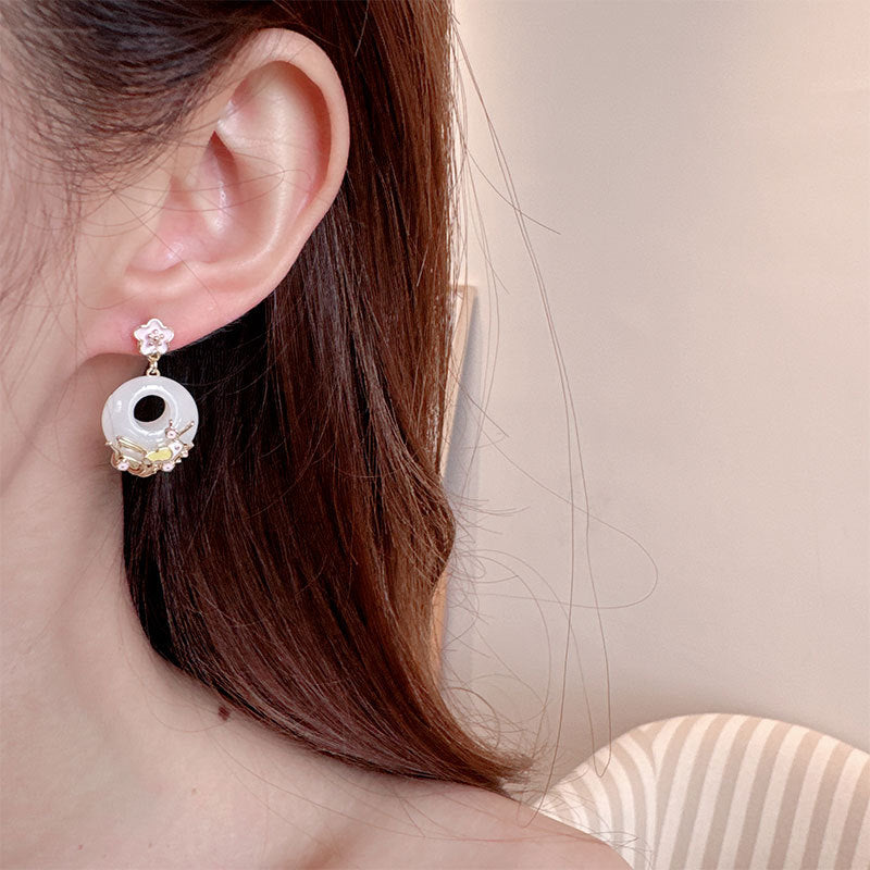 2025 New Chinese style earrings, pink flowers, elegant temperament, retro design, classical safety buckle, flower bird stud earrings.