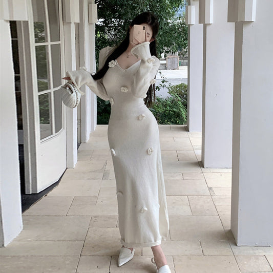 2025 Handmade crochet women's taste beautiful temperament woolen dress women's autumn and winter gentle wind temperament thin knee dress