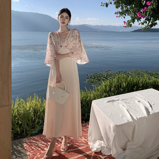 2025 court style retro long dress women's high-end sense splicing coffee break skirt temperament Muse beautiful holiday style dress