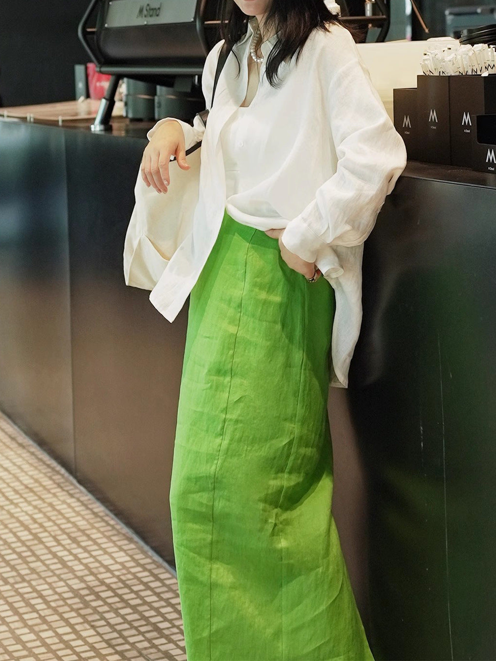 2025 early spring new jadeite shadow original design linen suit women's white shirt green skirt two-piece set