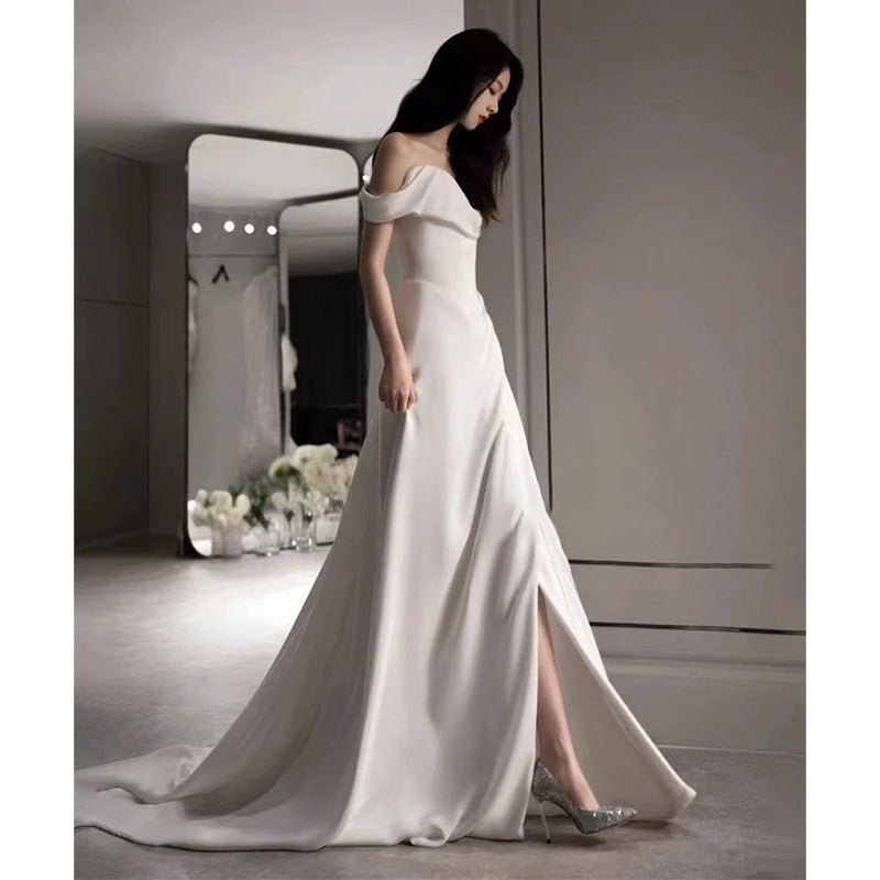 2025 light wedding dress one-word shoulder satin white simple door yarn advanced texture temperament bridal welcome wedding dress