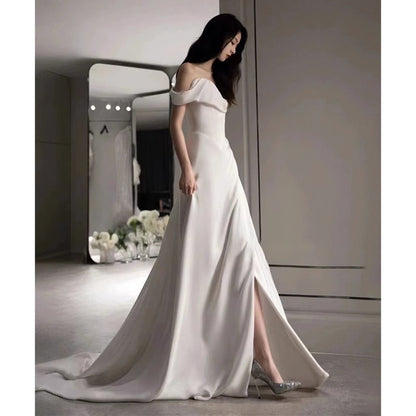 2025 light wedding dress one-word shoulder satin white simple door yarn advanced texture temperament bridal welcome wedding dress