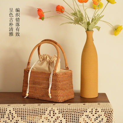 XIANGTUIBAO Vacation Style Handmade Pastoral Style Cabas Storage Picnic Travel Baskets Hand-Woven Rattan Handbag