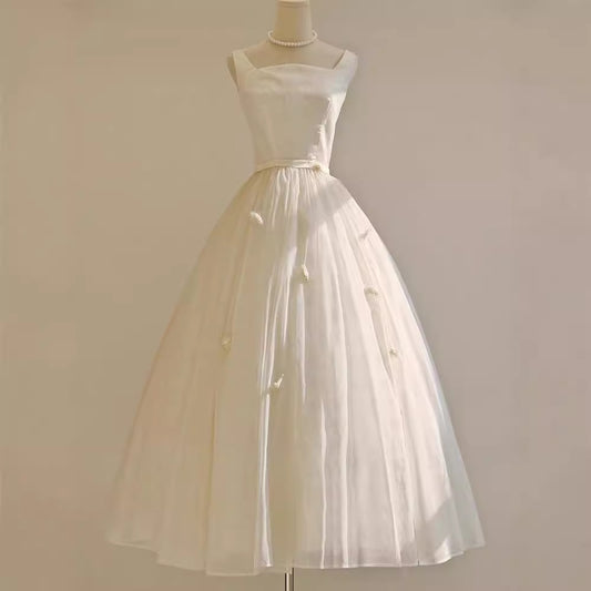 2025 light wedding dress bride small simple suspender collar small white dress retro super fairy temperament engagement dress