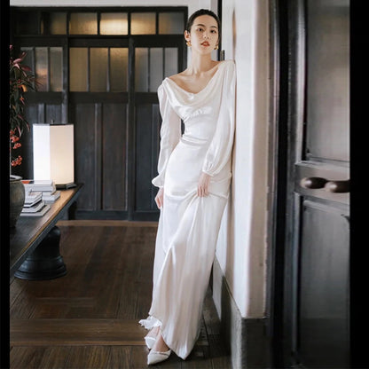 2025 Retro light wedding dress court Hepburn style bridal long-sleeved welcome dress temperament thin  simple satin dress women