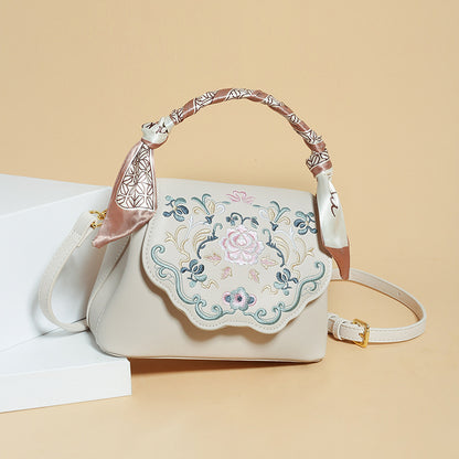 2025 Bag autumn women's popular new fashion Chinese style embroidery literary messenger bag niche high-end shoulder bag women
