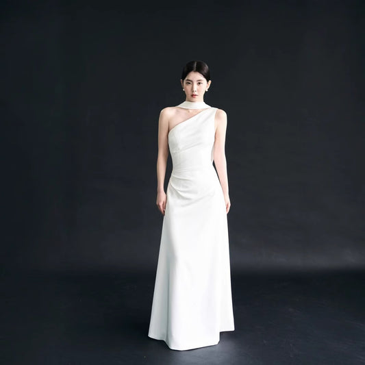 2025 Light wedding dress, white one-shoulder streamer design, morning robe, certificate, small white skirt, high-end niche light dress, fishtail skirt pendulum