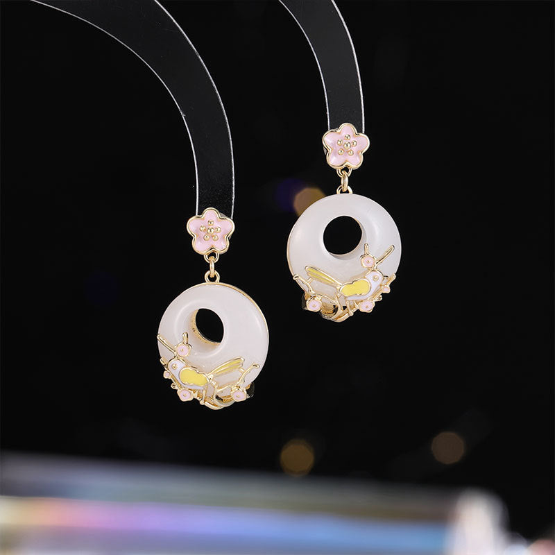 2025 New Chinese style earrings, pink flowers, elegant temperament, retro design, classical safety buckle, flower bird stud earrings.