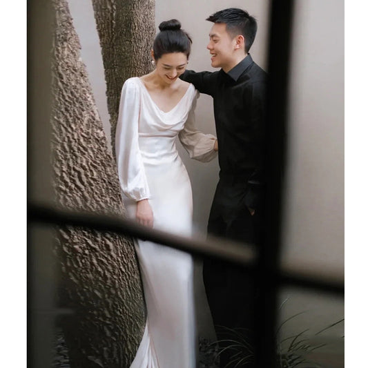 2025 Retro light wedding dress court Hepburn style bridal long-sleeved welcome dress temperament thin  simple satin dress women