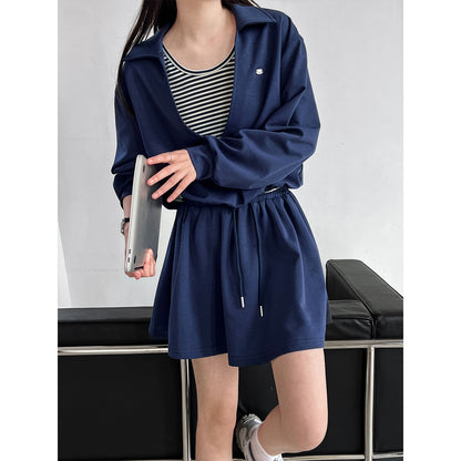 Luxi, Korean age-reducing suit for women's spring new fake two-piece sweater + elastic skirt two-piece set 2884