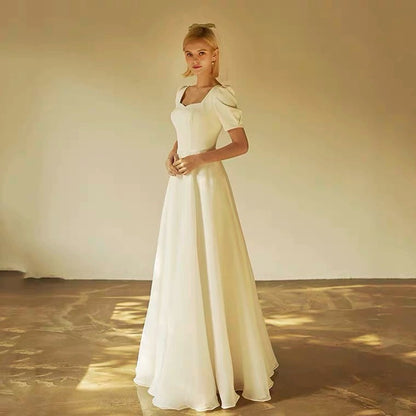 2025 Large size light wedding dress  simple fat MM travel photography Korean version solid color enlarged and fattened wedding certificate satin dress