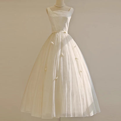 2025 light wedding dress bride small simple suspender collar small white dress retro super fairy temperament engagement dress