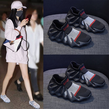 2025  ins mesh breathable socks shoes women's  summer new Korean version flying woven Xiaolongbao running casual shoes 450-11