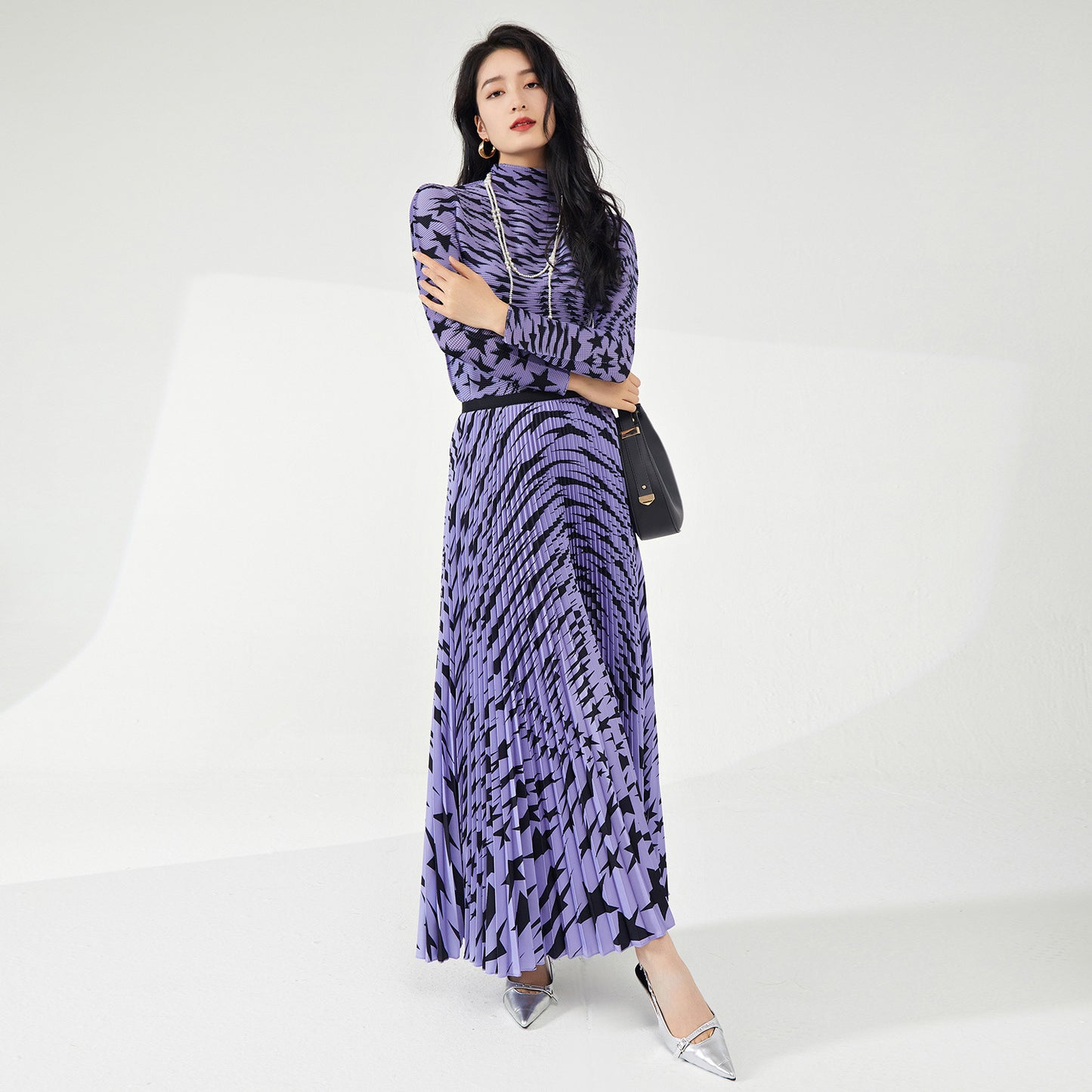 2025 Shenzhen Nanyou high-end women's clothing suit spring and summer new temperament printing fashion versatile T-shirt two-piece set