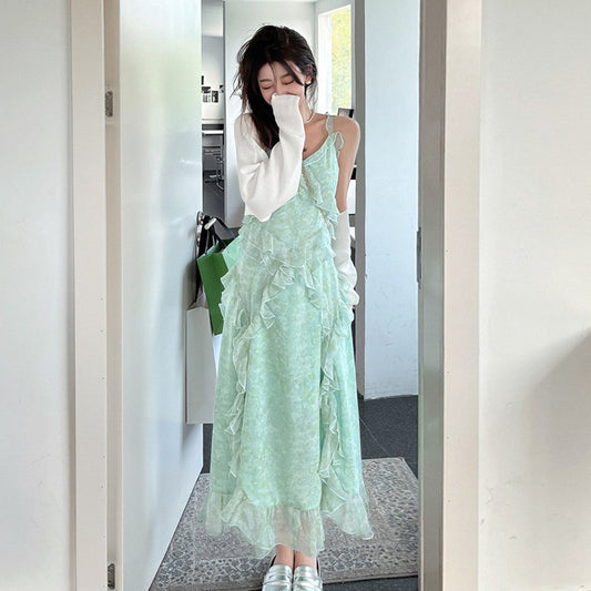2025 Super fairy gentle green field rose floral dress travel skirt women's medium and long 2025 spring and summer new suspender dress