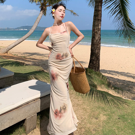 2025 Seaside vacation dress waist and thin pure desire suspender skirt photo beach skirt Spice girl pleated sexy hip skirt