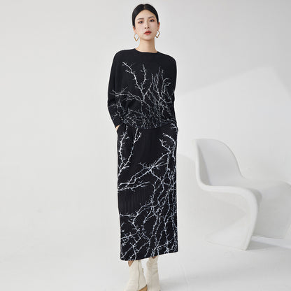 2025 Fashion Women's High-end Suit Light Luxury Age Reduction Bat Sleeve Skinny Top Split Skirt Two-piece Set