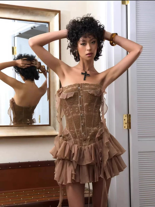 Yu Shuxin n retro Spice Girl style irregular tube top thin dress fishbone waist hip lace skirt