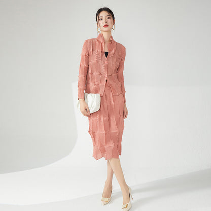 2025 Nanyou high-end women's clothing Sanzhai spring and autumn suit skirt single-breasted pleated shirt jacket straight skirt pleated two-piece set
