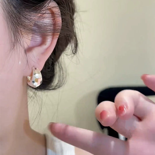 sparkling metal water drop ear buckle women's niche design versatile earrings light luxury high-end silver needle earrings