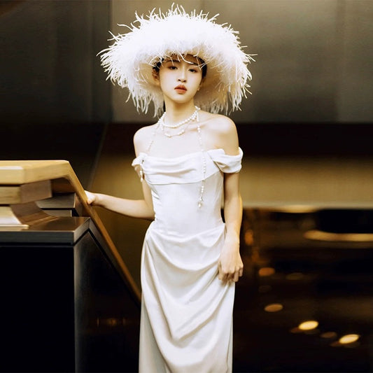 2025 One-word shoulder light wedding dress  retro bride Hepburn style out yarn temperament thin satin small trailing evening dress