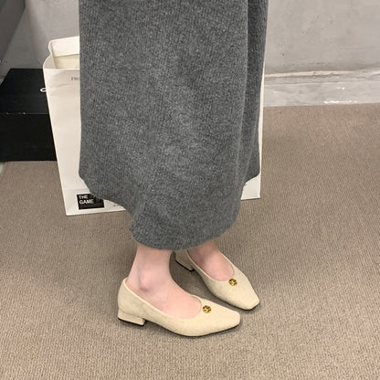 2025  Gentle velvet thick heel single shoes autumn and winter new camellia temperament square head commuting ladyshoes