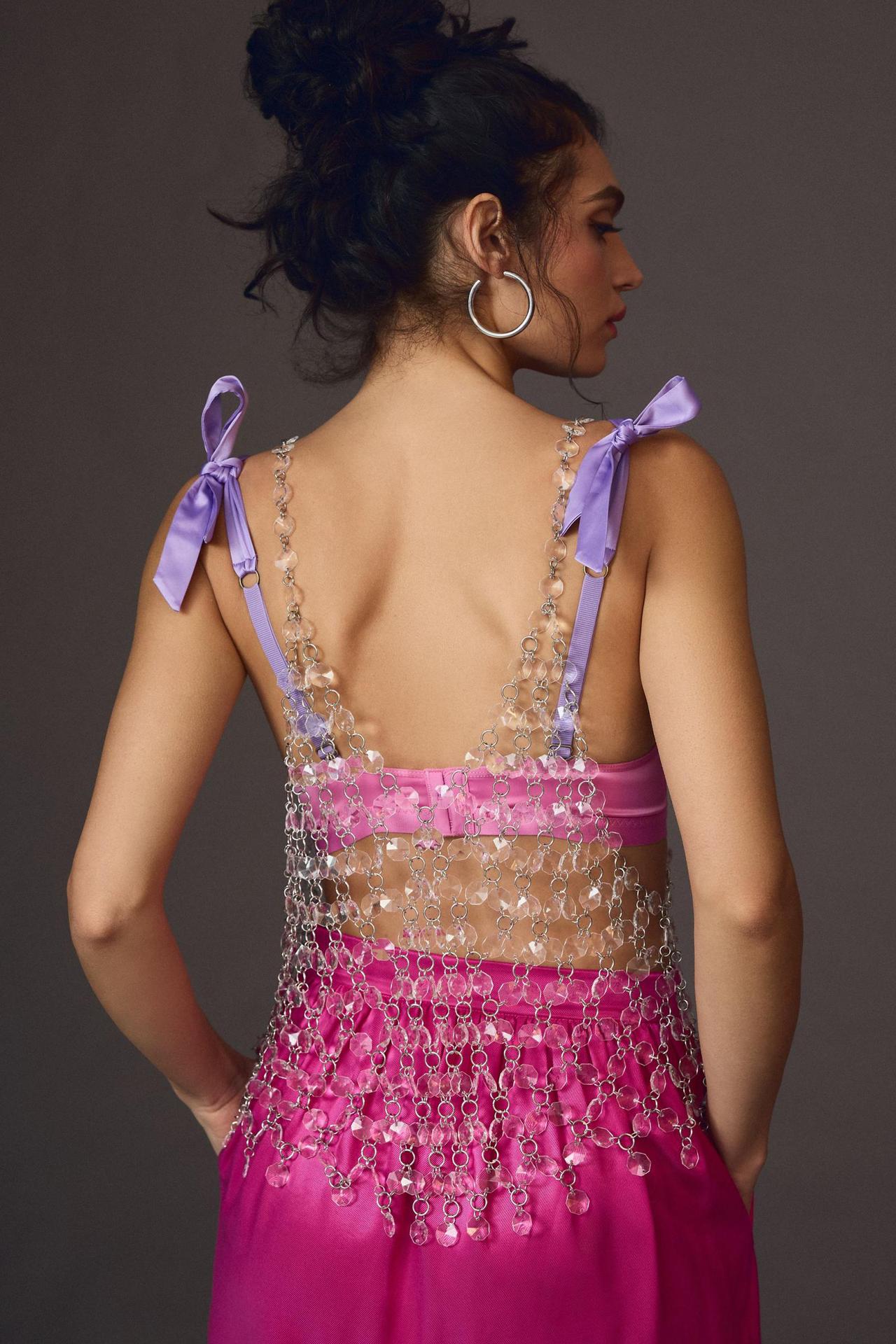 YH3575 2025 hot-selling vest acrylic sequin splicing hollow halter top small vest body chain